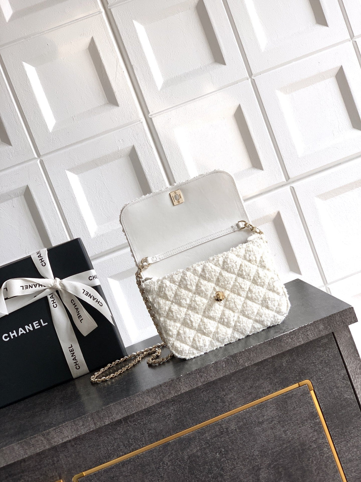 CC Mini Flap Bag 17.5 With Handle White Tweed
