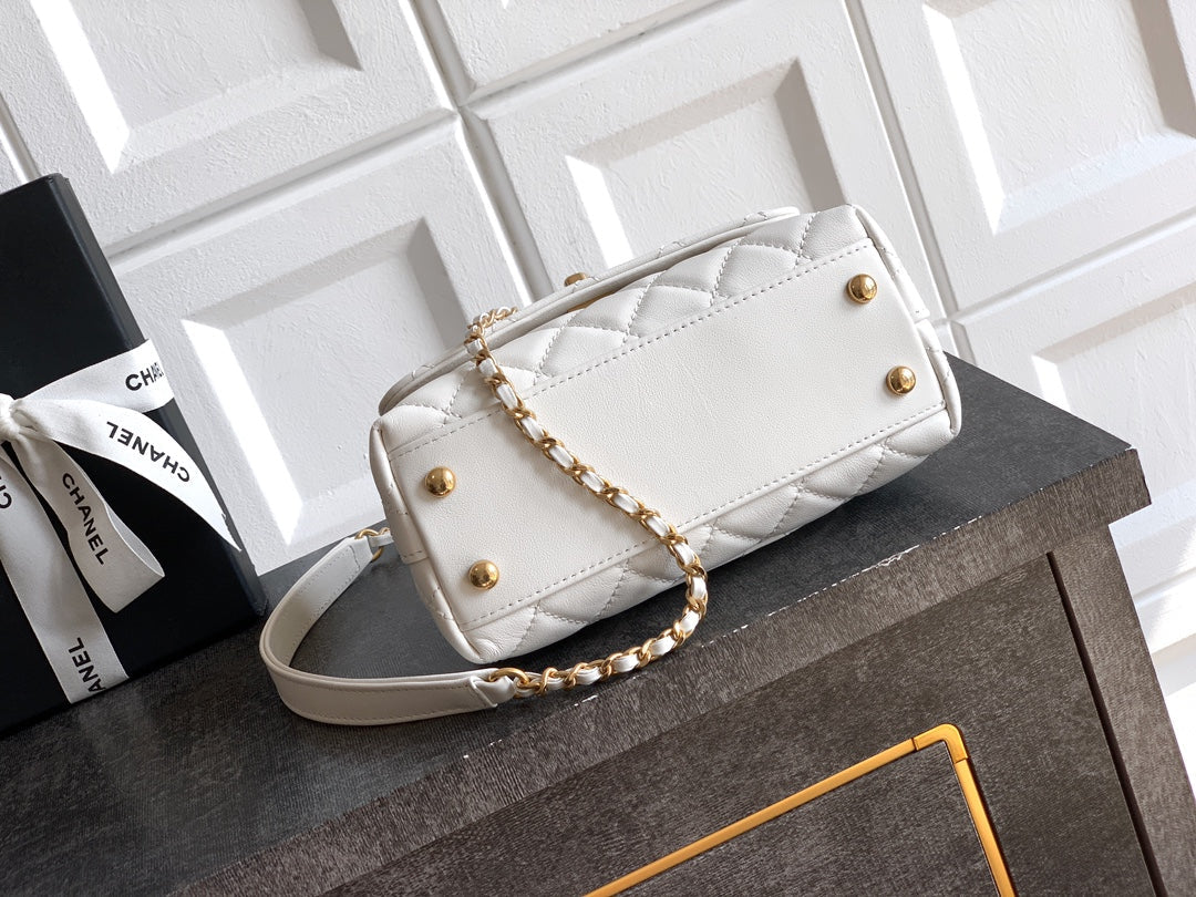 CC Coco Top Handle Bag 19cm White Quited Leather