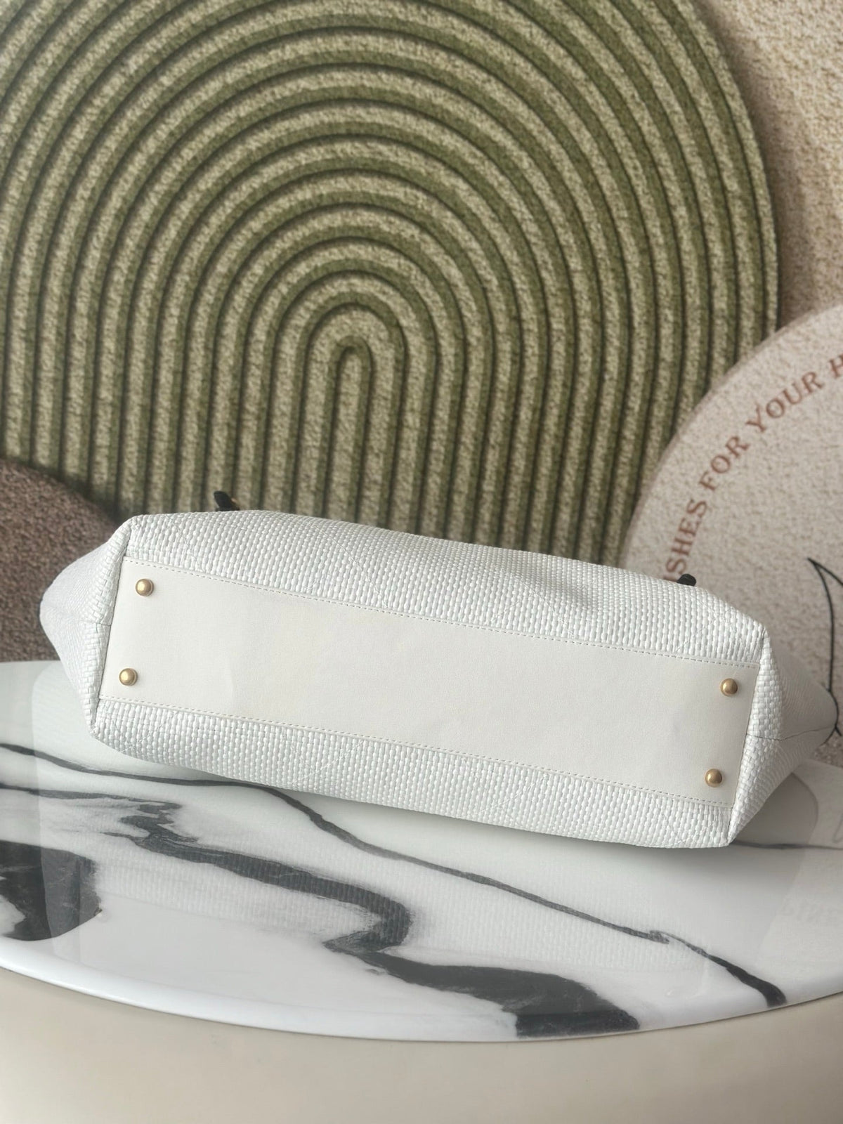 CC Maxi Hobo Bag 43cm White Straw Leather