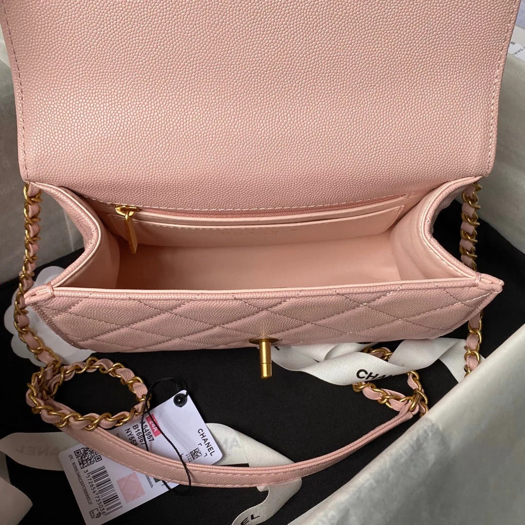 CC  25S FLAP BAG 21 CM IN LIGHT PINK GRAINED LAMBSKIN WITH TOP HANDLE